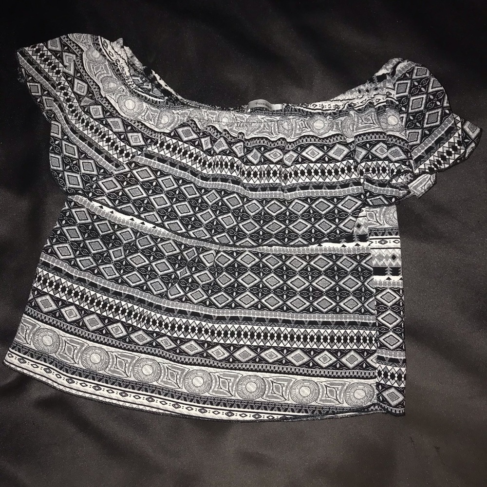 Crop Top (Small) - Picture 3 of 3